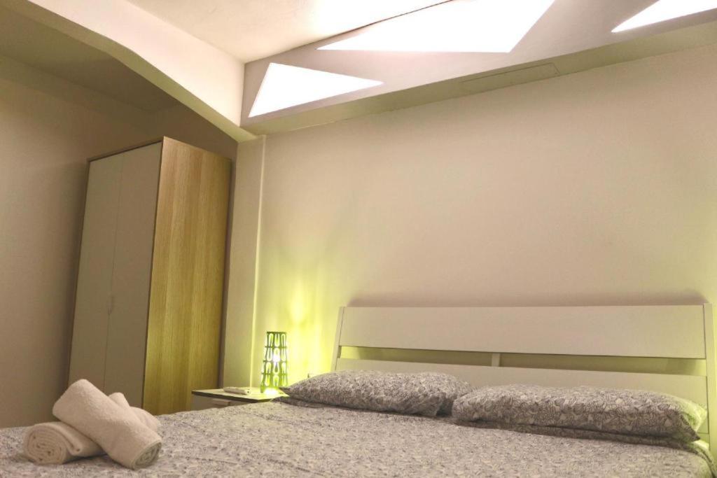 Hotel Gday Palermo Esterno foto