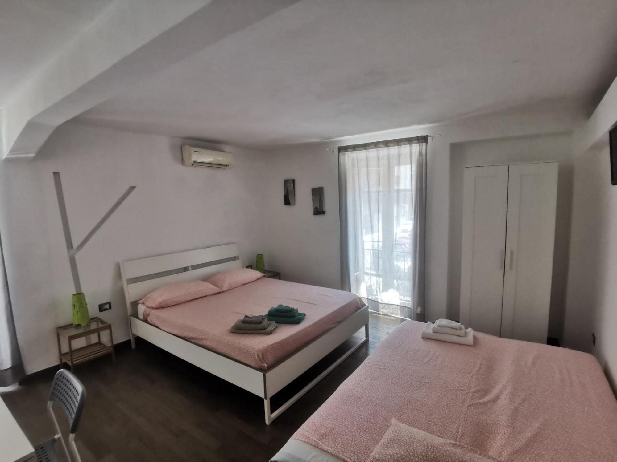 Hotel Gday Palermo Esterno foto